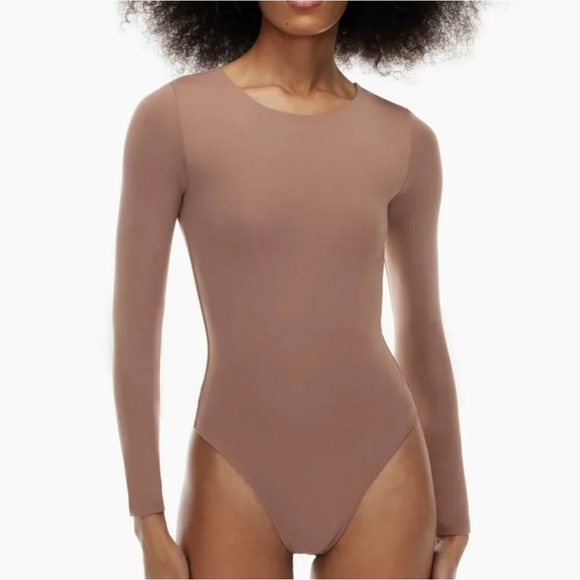 Babaton Tops - Babaton Contour Bodysuit Longsleeve
